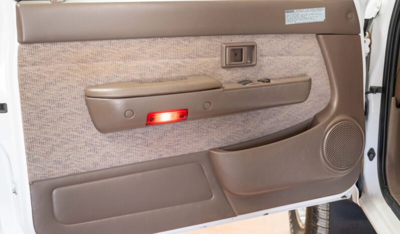 
								1999 Toyota Tacoma PreRunner XtraCab TRD full									