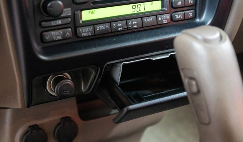 
								1999 Toyota Tacoma PreRunner XtraCab TRD full									