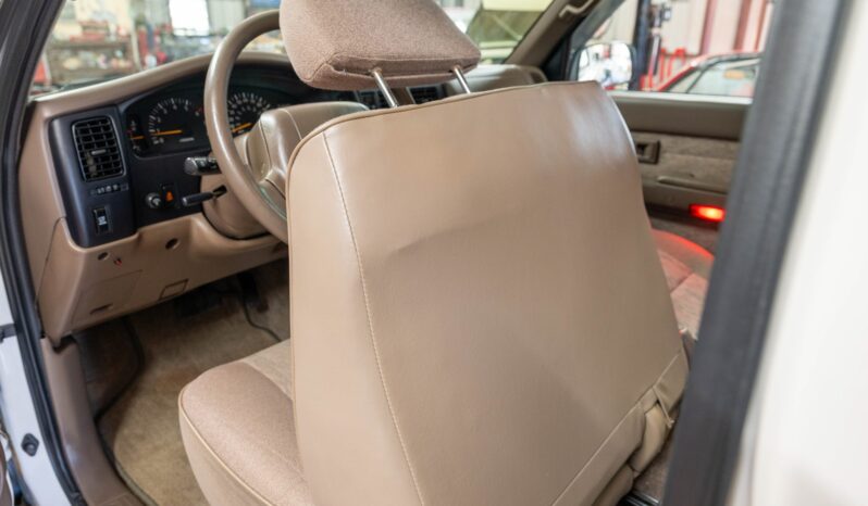 
								1999 Toyota Tacoma PreRunner XtraCab TRD full									