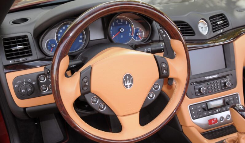 
								2016 Maserati GranTurismo Convertible full									