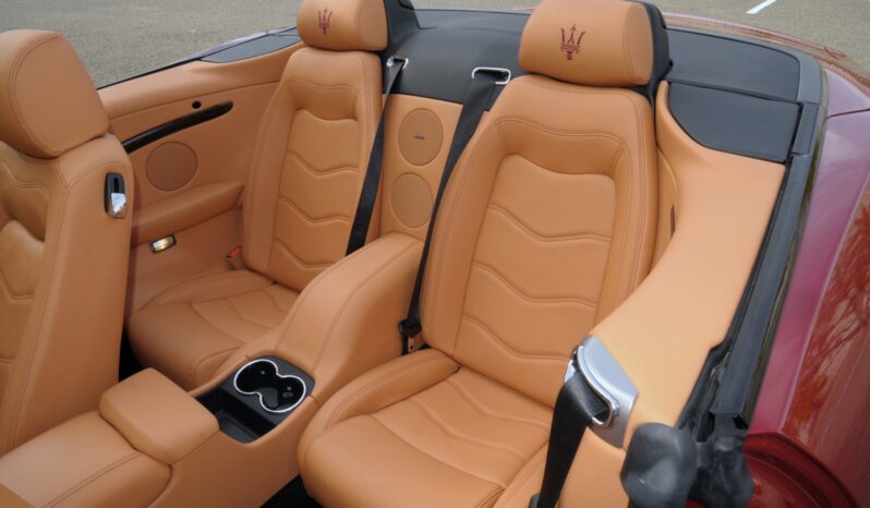 
								2016 Maserati GranTurismo Convertible full									