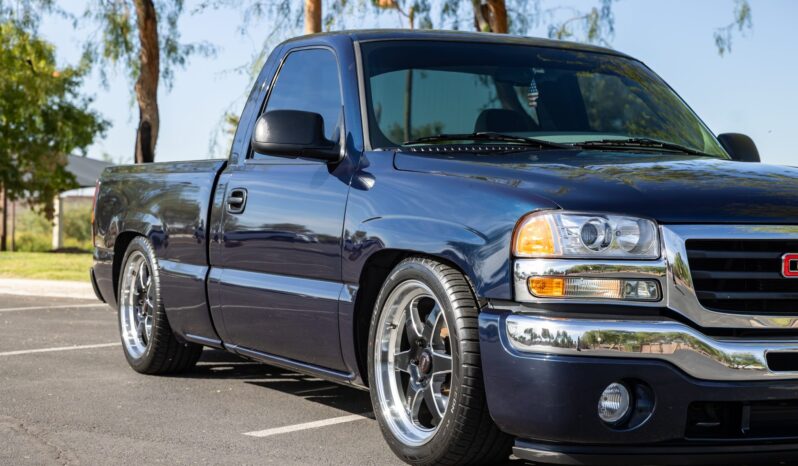 
								2005 GMC Sierra 1500 SLE full									