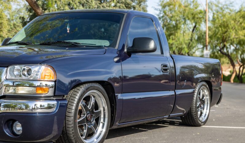 
								2005 GMC Sierra 1500 SLE full									