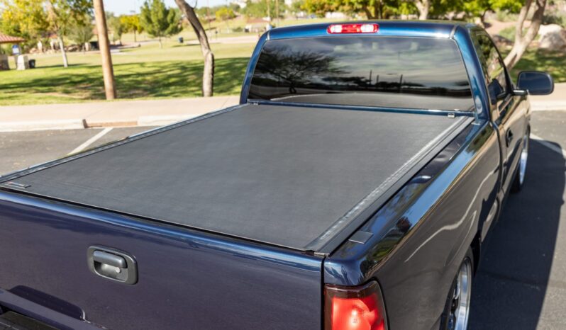 
								2005 GMC Sierra 1500 SLE full									