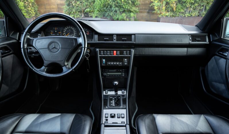 
								1995 Mercedes-Benz E500 Limited AMG 6.0 full									