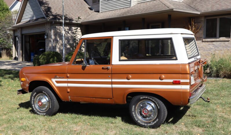 
								1974 Ford Bronco 302 full									
