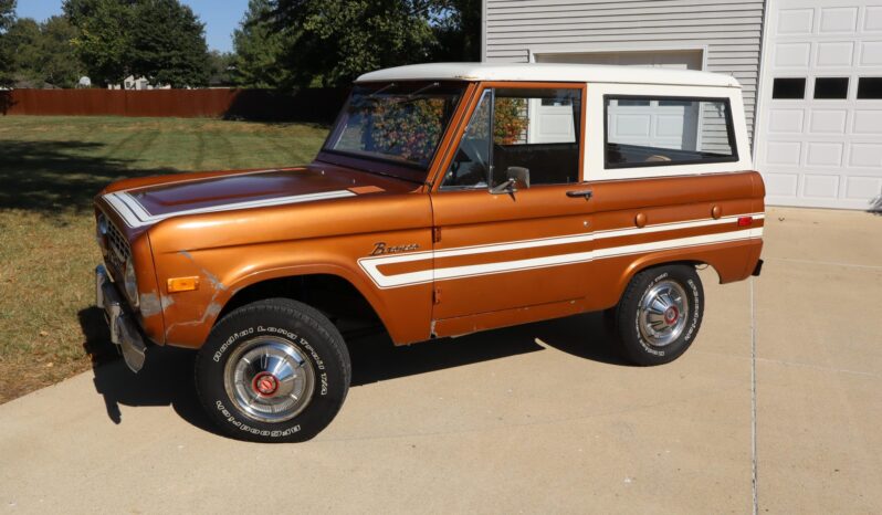 
								1974 Ford Bronco 302 full									