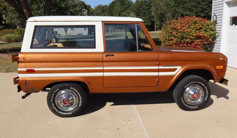 
								1974 Ford Bronco 302 full									