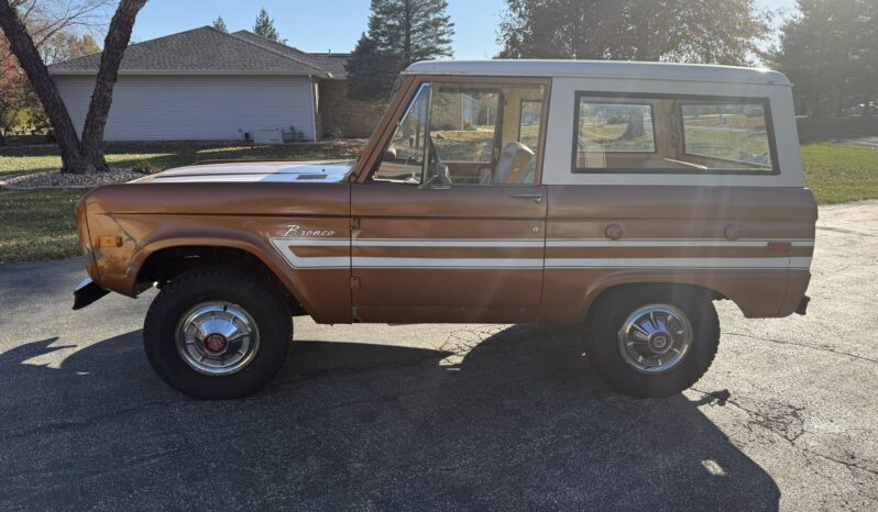 
								1974 Ford Bronco 302 full									