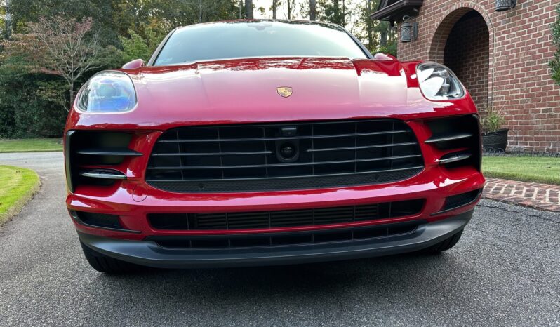 2021 Porsche Macan 1