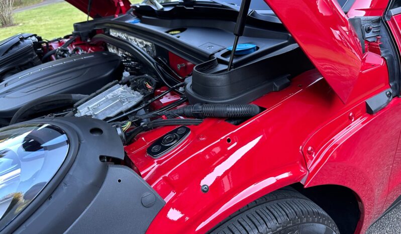 
								2021 Porsche Macan full									