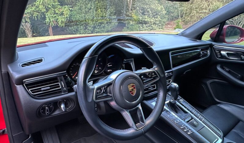 
								2021 Porsche Macan full									