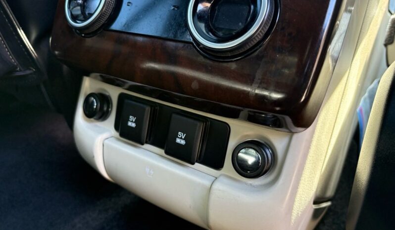 
								2019 Land Rover Range Rover 3.0L V6 Supercharged full									