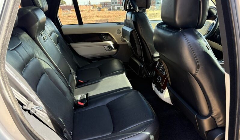 
								2019 Land Rover Range Rover 3.0L V6 Supercharged full									