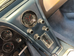 
										1966 Chevrolet Corvette Convertible L72 427 425 4-Speed full									