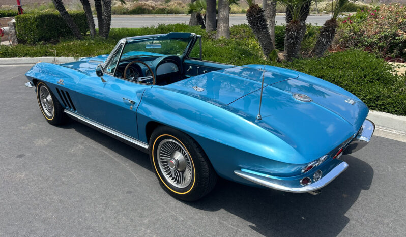
								1966 Chevrolet Corvette Convertible L72 427 425 4-Speed full									