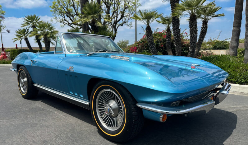 
								1966 Chevrolet Corvette Convertible L72 427 425 4-Speed full									