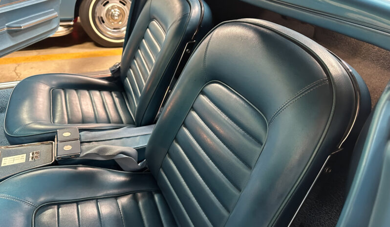 
								1966 Chevrolet Corvette Convertible L72 427 425 4-Speed full									