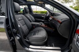 
										2011 Mercedes-Benz S63 AMG P30 full									