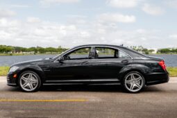 2011 Mercedes-Benz S63 AMG P30 2
