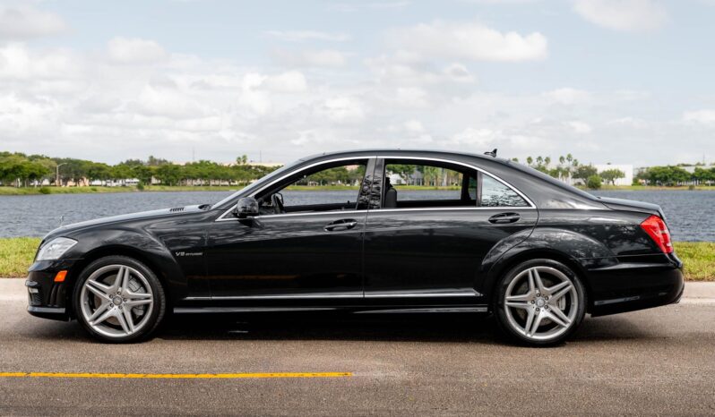 2011 Mercedes-Benz S63 AMG P30 1