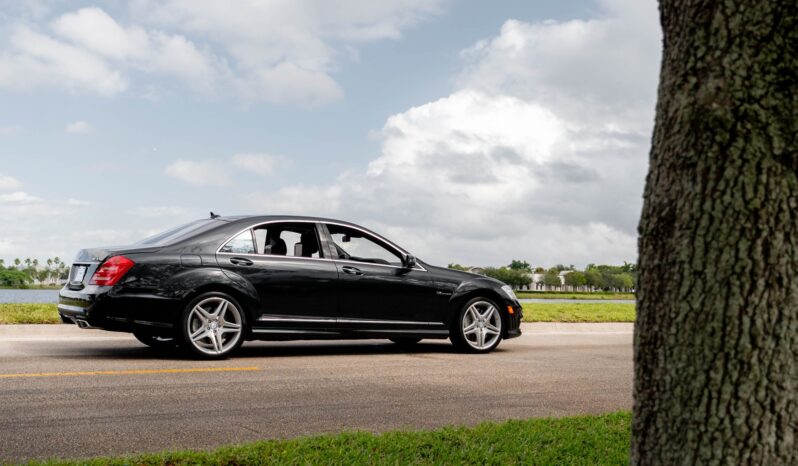 
								2011 Mercedes-Benz S63 AMG P30 full									