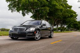 
										2011 Mercedes-Benz S63 AMG P30 full									