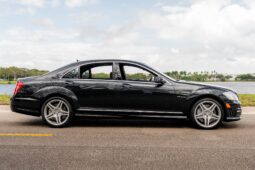 
										2011 Mercedes-Benz S63 AMG P30 full									