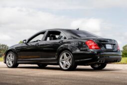 
										2011 Mercedes-Benz S63 AMG P30 full									
