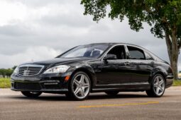 
										2011 Mercedes-Benz S63 AMG P30 full									