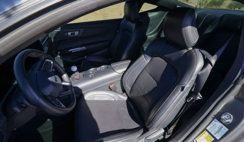 
								2024 Ford Mustang GT Premium 6-Speed full									