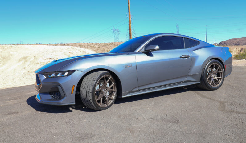 
								2024 Ford Mustang GT Premium 6-Speed full									