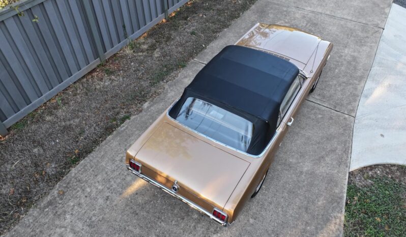 
								1964 Ford Mustang Convertible 4-Speed full									