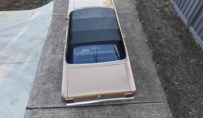 
								1964 Ford Mustang Convertible 4-Speed full									