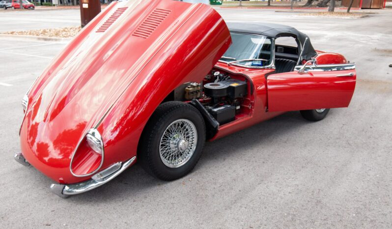 
								1968 Jaguar XKE Series 1.5 4.2 Roadster full									