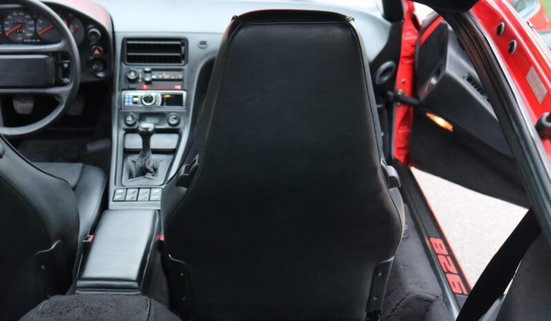 
								1987 Porsche 928 S4 5-Speed full									