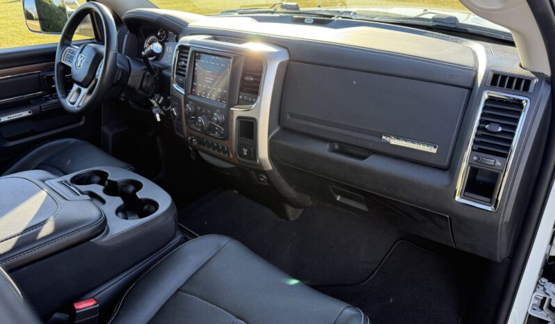 
								2018 Ram 2500 Laramie Mega Cab Cummins 4×4 full									