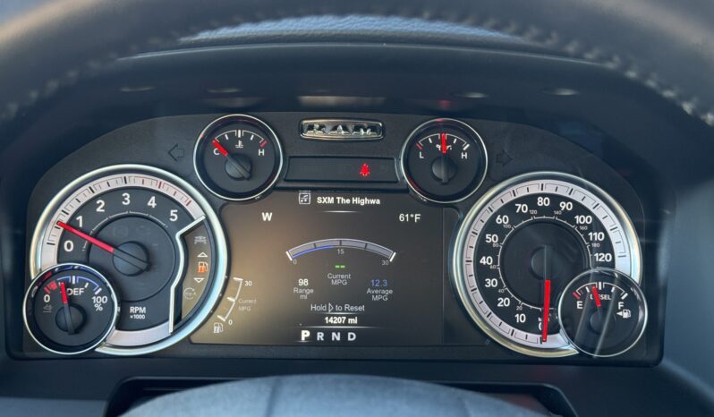 
								2018 Ram 2500 Laramie Mega Cab Cummins 4×4 full									