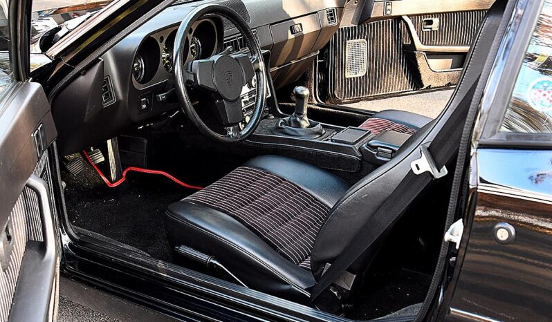 
								1983 Porsche 944 5-Speed full									