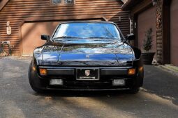 
										1983 Porsche 944 5-Speed full									