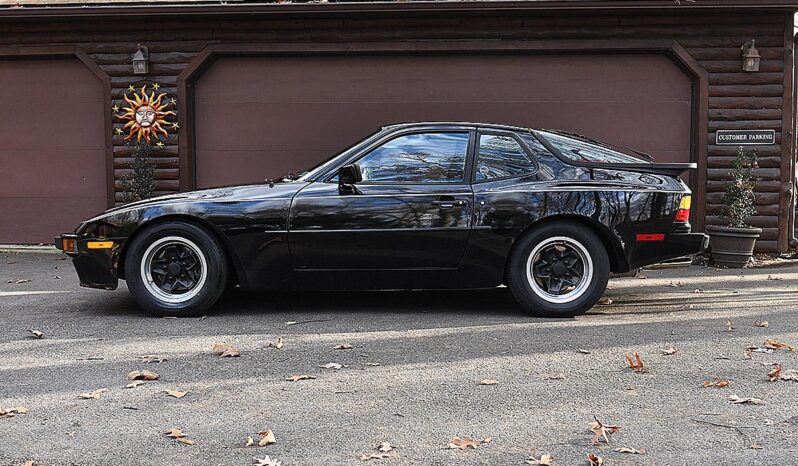 
								1983 Porsche 944 5-Speed full									