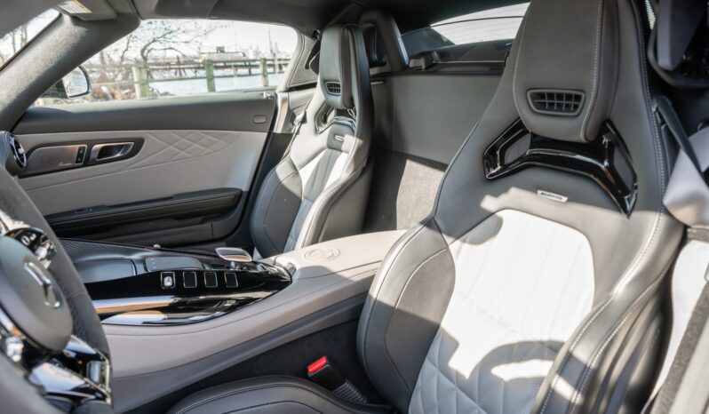 
								2020 Mercedes-AMG GT C Roadster full									