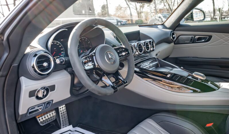 
								2020 Mercedes-AMG GT C Roadster full									