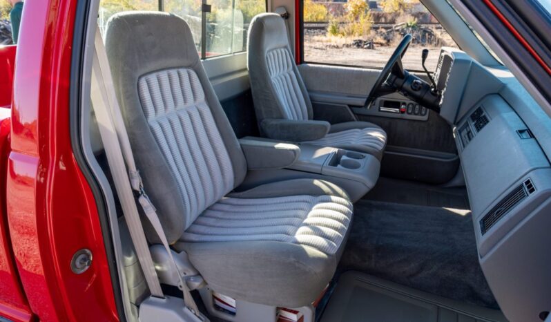 
								1993 Chevrolet 454 SS full									