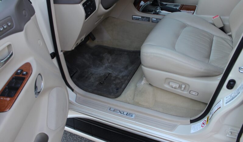 
								2006 Lexus LX470 full									