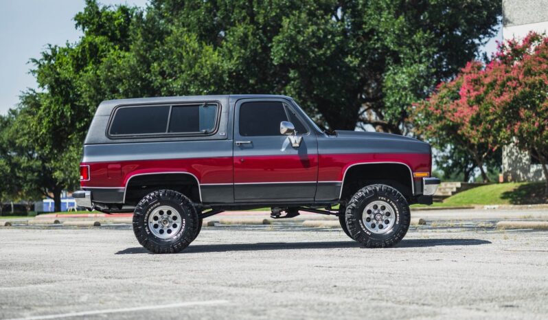 
								1990 GMC Jimmy 4WD 6.0L LS full									