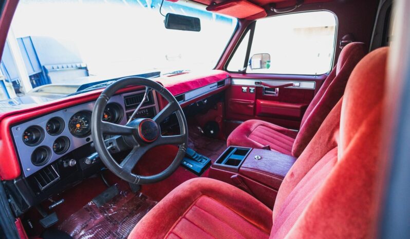 
								1990 GMC Jimmy 4WD 6.0L LS full									