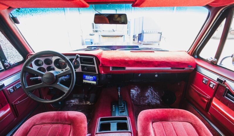 
								1990 GMC Jimmy 4WD 6.0L LS full									