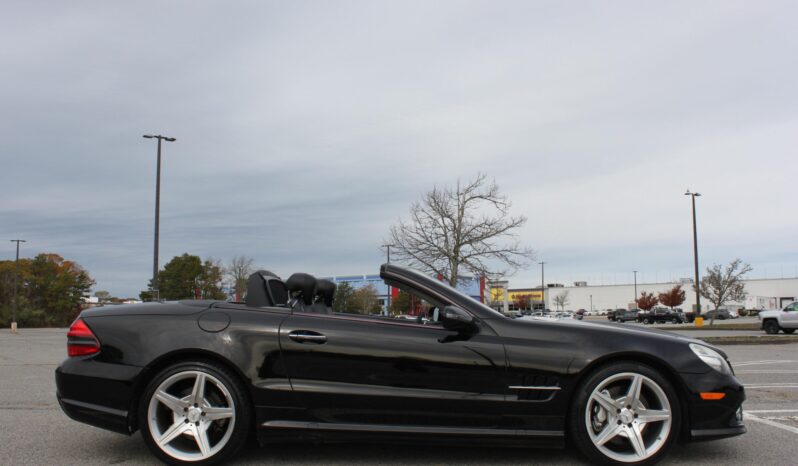 
								2011 Mercedes-Benz SL550 full									