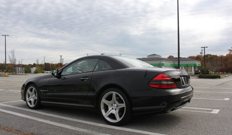 
								2011 Mercedes-Benz SL550 full									